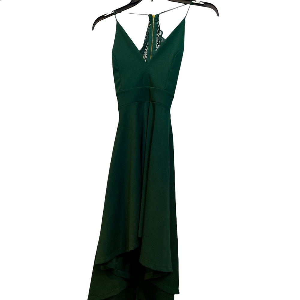 ✨ pretty green lace back dress ✨